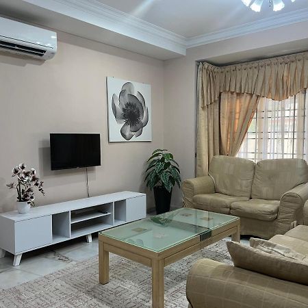 D'Lestari Homestay Seri Kembangan Zewnętrze zdjęcie