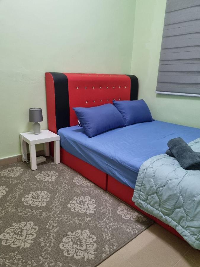D'Lestari Homestay Seri Kembangan Zewnętrze zdjęcie